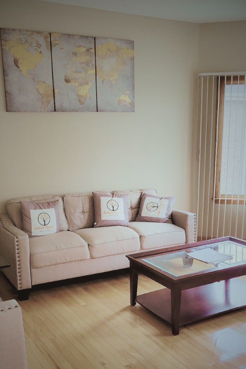 Photo of formal living room at Golden Haven